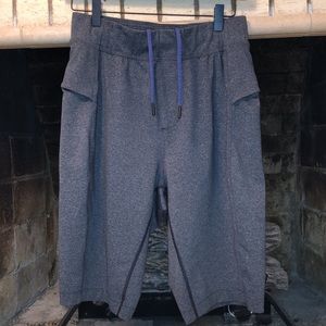 🤑PRICE DROP🤑 Men’s Lululemon Shorts - Size - S